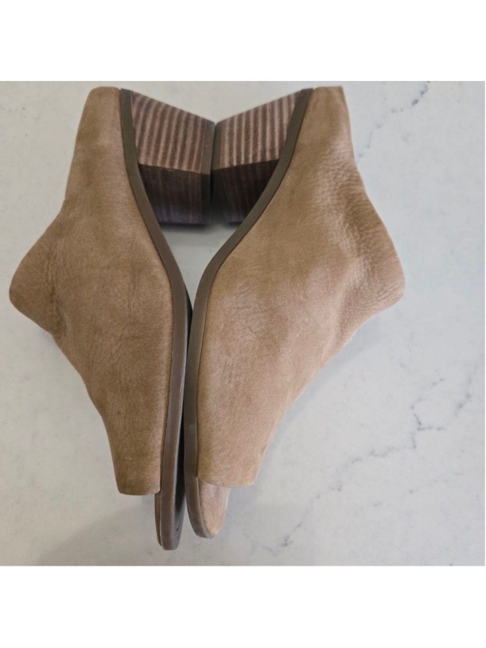 Women's Lucky Brand Tan Suede Mules Size 7.5 - Picture 6 of 11